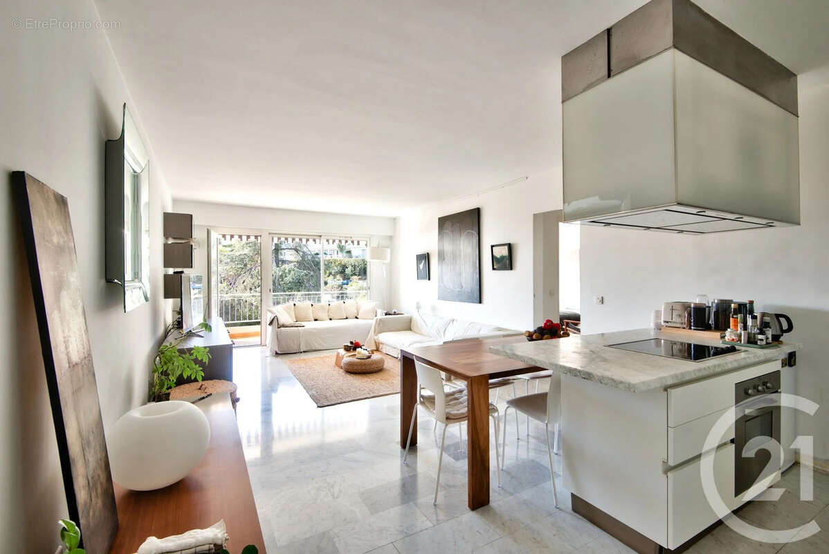 Appartement à VILLEFRANCHE-SUR-MER