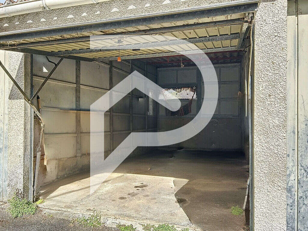 Maison à AIGUEFONDE