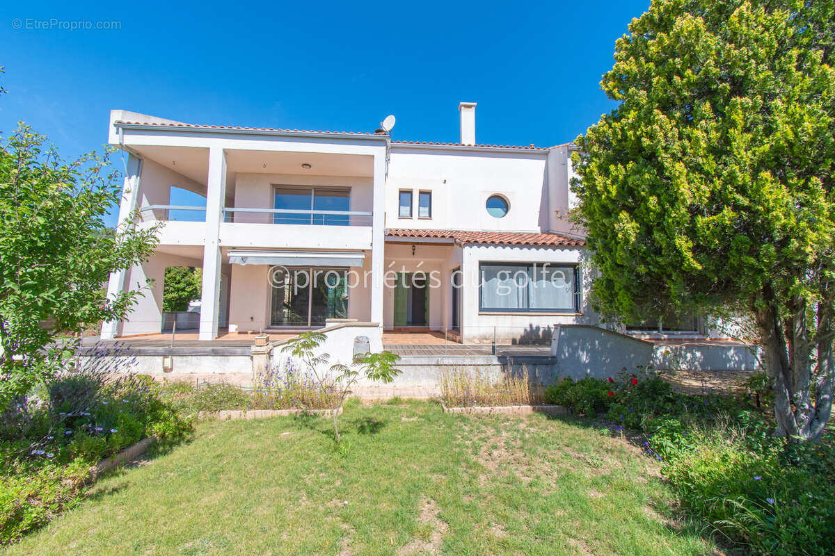Maison à BALARUC-LE-VIEUX