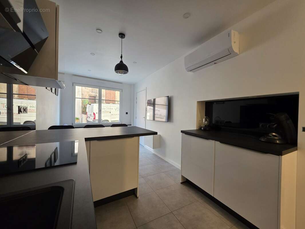 Maison à CLERMONT-FERRAND