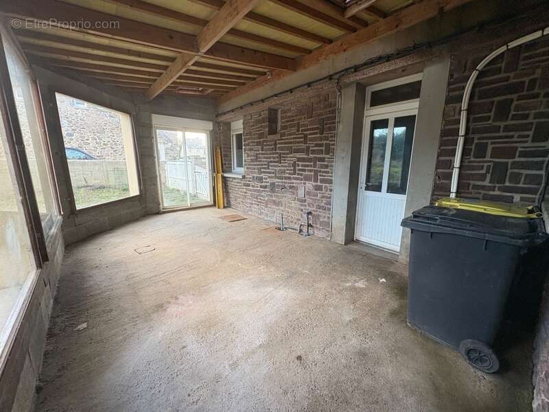 Maison à LA CHAPELLE-EN-JUGER