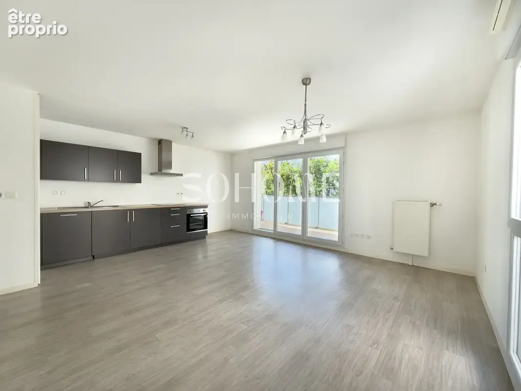 Appartement t4 avec balcons et parking - bezannes - photo 2