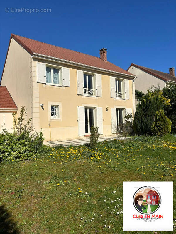 Maison à MERU