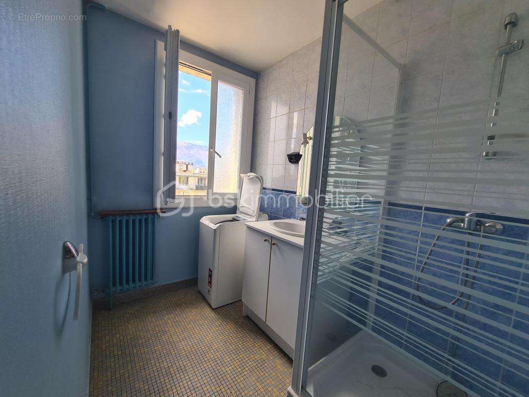 Appartement à GRENOBLE