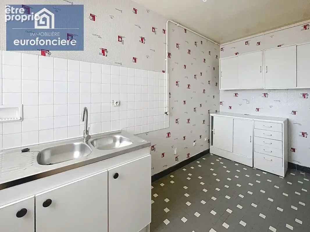 Appartement Troyes 1 pièce(s) 31 m2 - photo 3