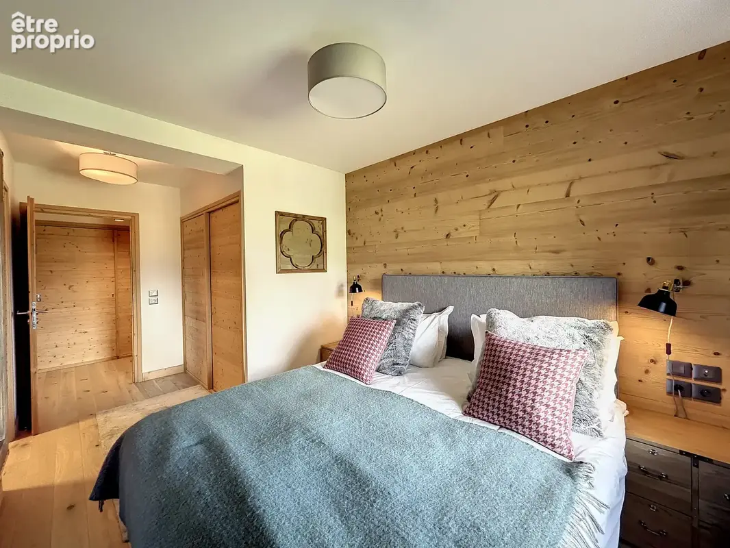 Beau Chalet avec 6 chambres face au Mont Blanc - Exclusivité - photo 6