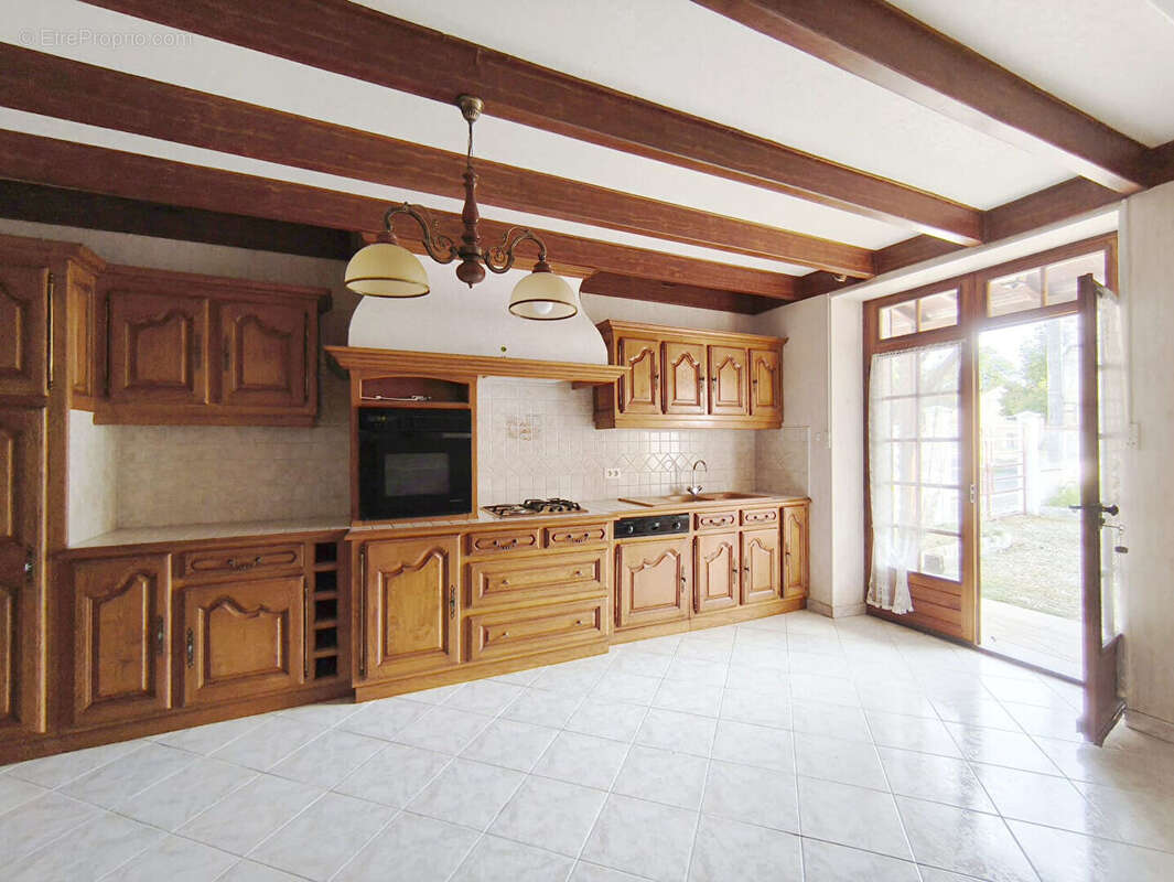 Maison à SAINT-SULPICE-DE-COGNAC