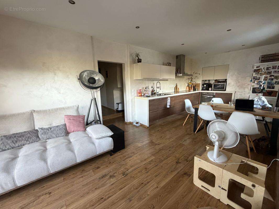 Appartement à GRESY-SUR-AIX