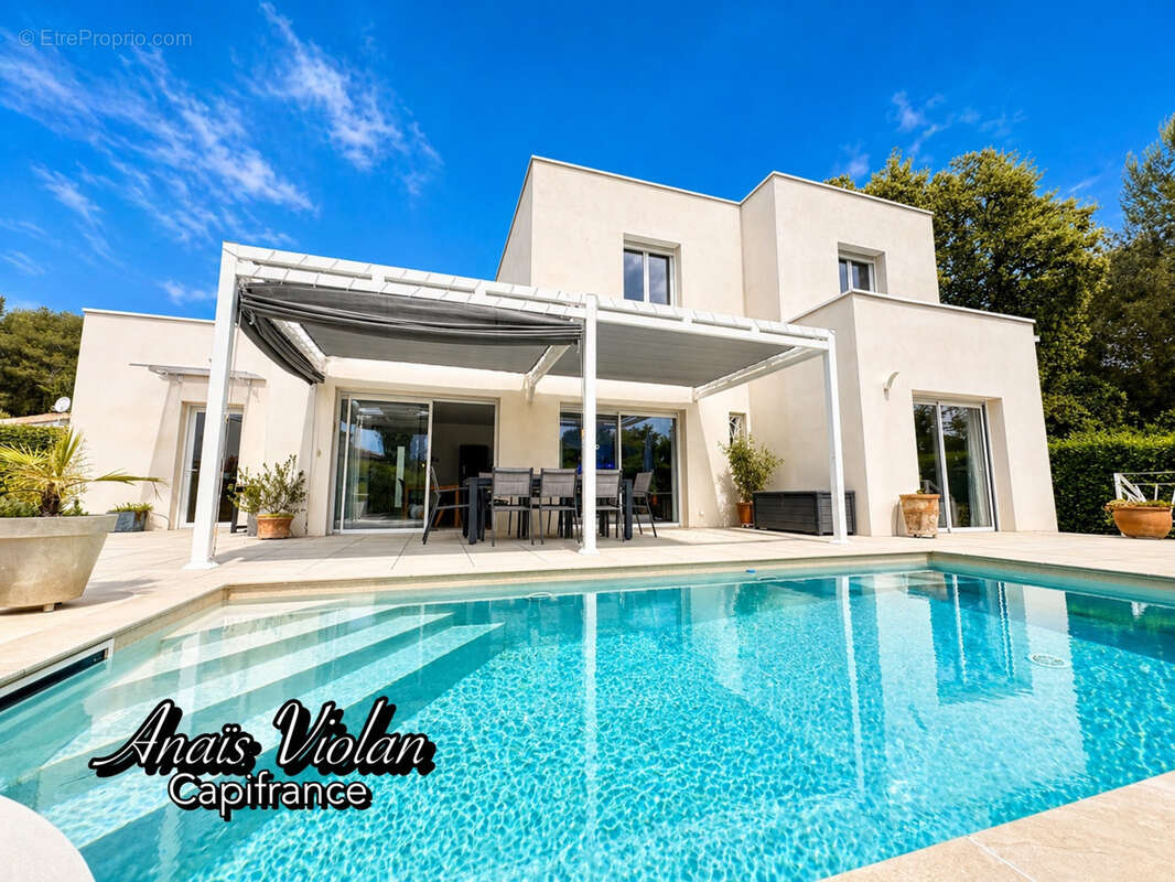 Villa d'exception à vendre 5 pièces avec piscine, jardin, terrasse et garage (34160) - photo 5