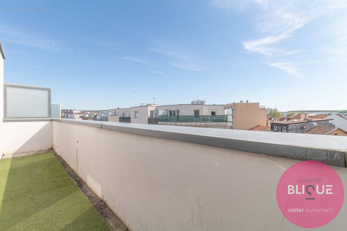 Appartement à JARVILLE-LA-MALGRANGE