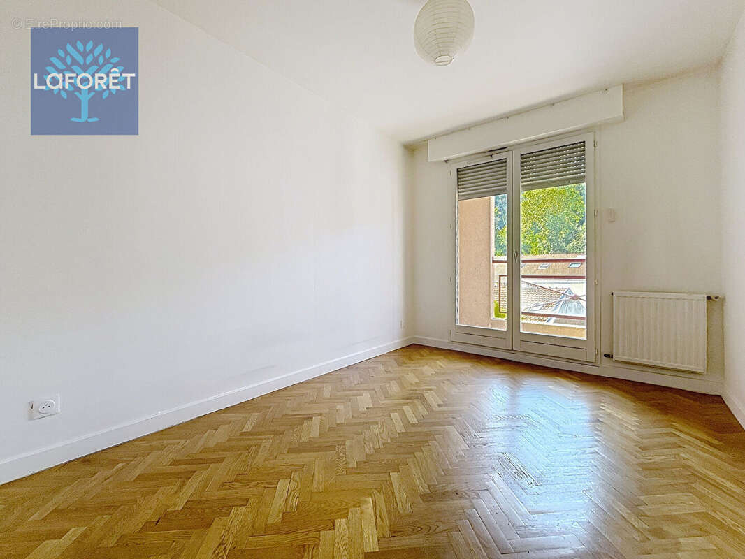 Appartement à LYON-9E