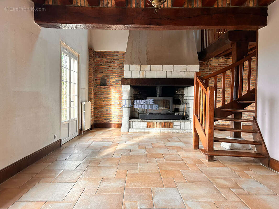 Maison à ANGERVILLE-L&#039;ORCHER