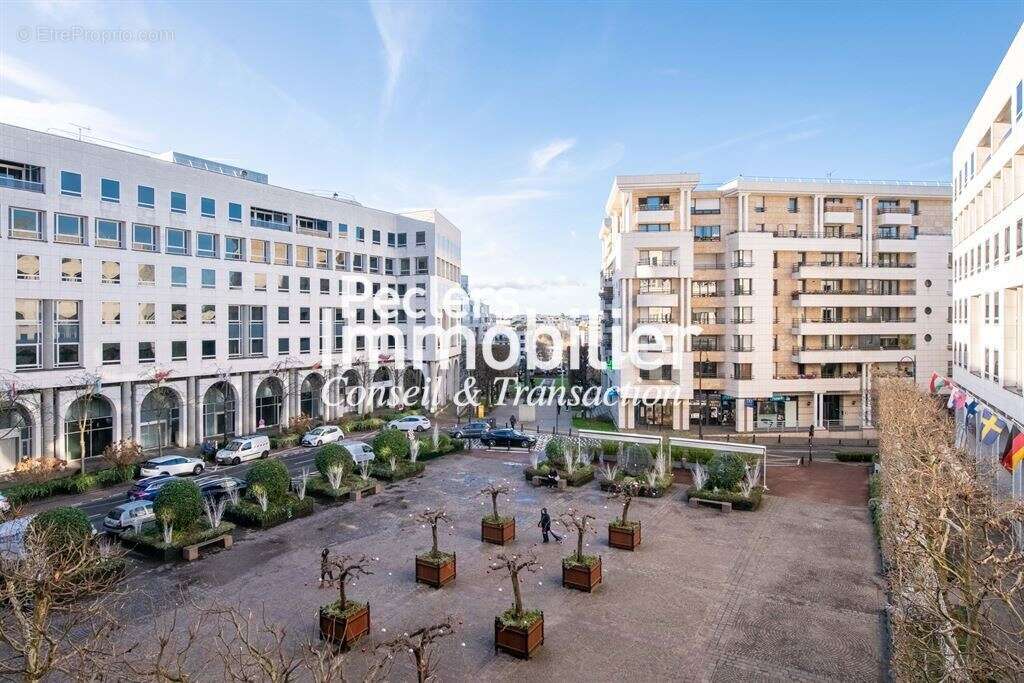 Appartement à RUEIL-MALMAISON