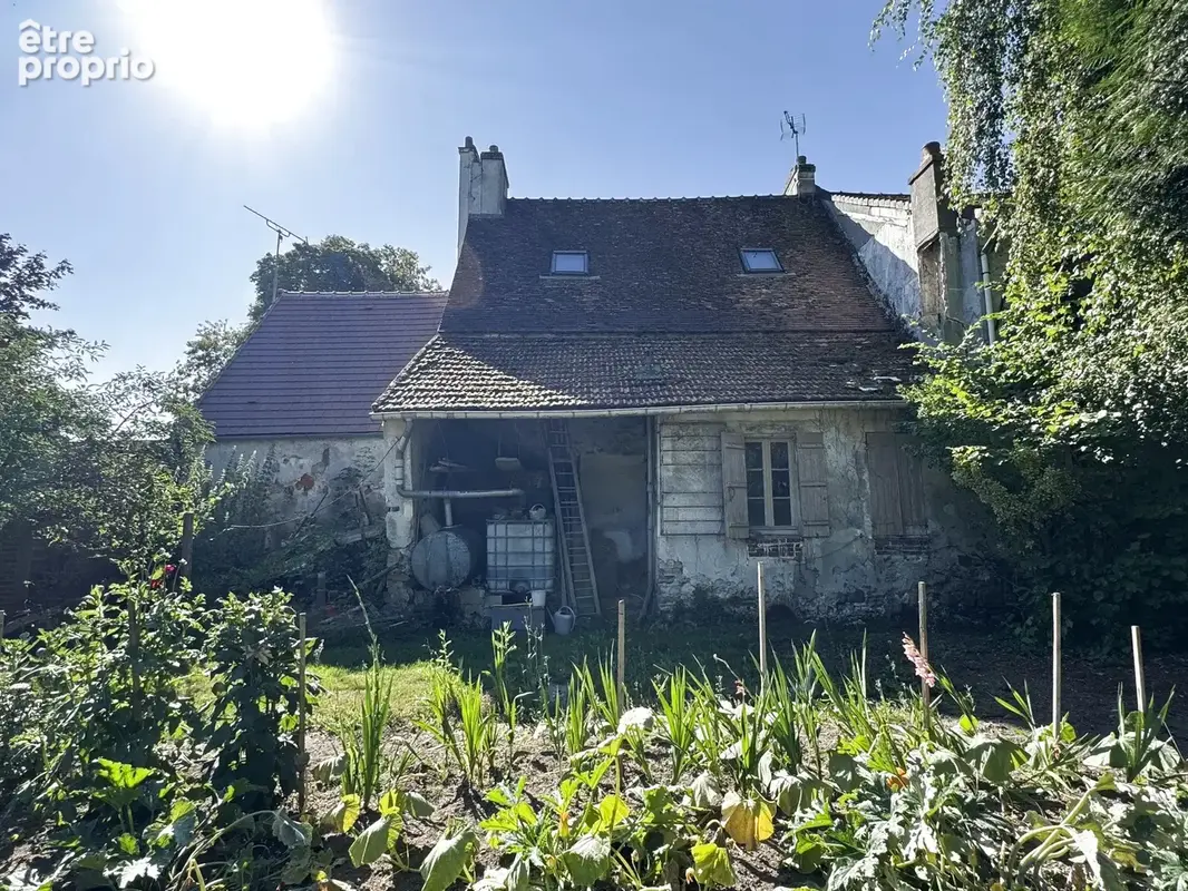 Plailly, Maison de 5 pièces de 113.79 m2 habitable  élévée sur 1165 m2 de terrain - photo 2