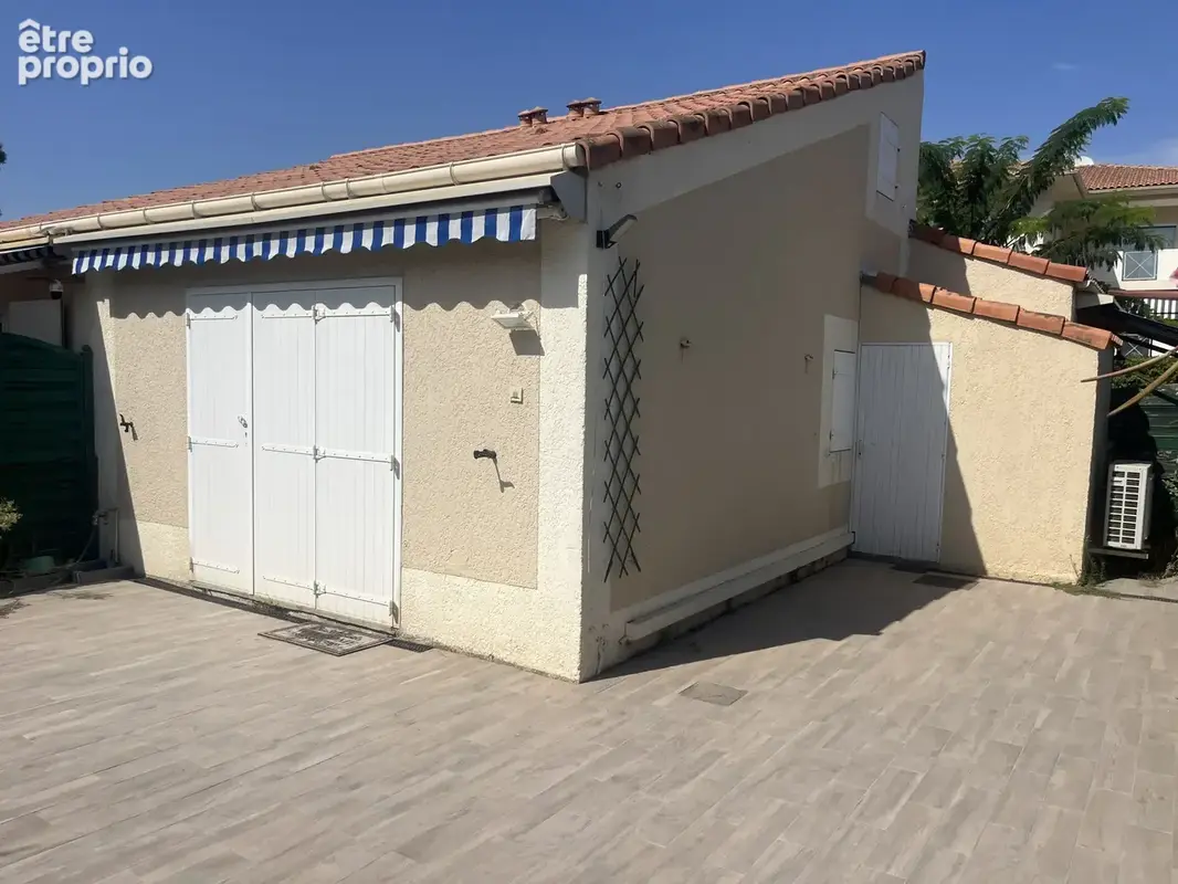 Charmant mazet rénové au cœur d’une résidence recherchée avec piscine - photo 2