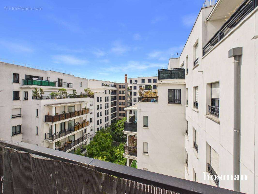 Appartement 2 pièces de 56 m² avec terrasse et parking - Avenue Sisley, Suresnes - photo 5