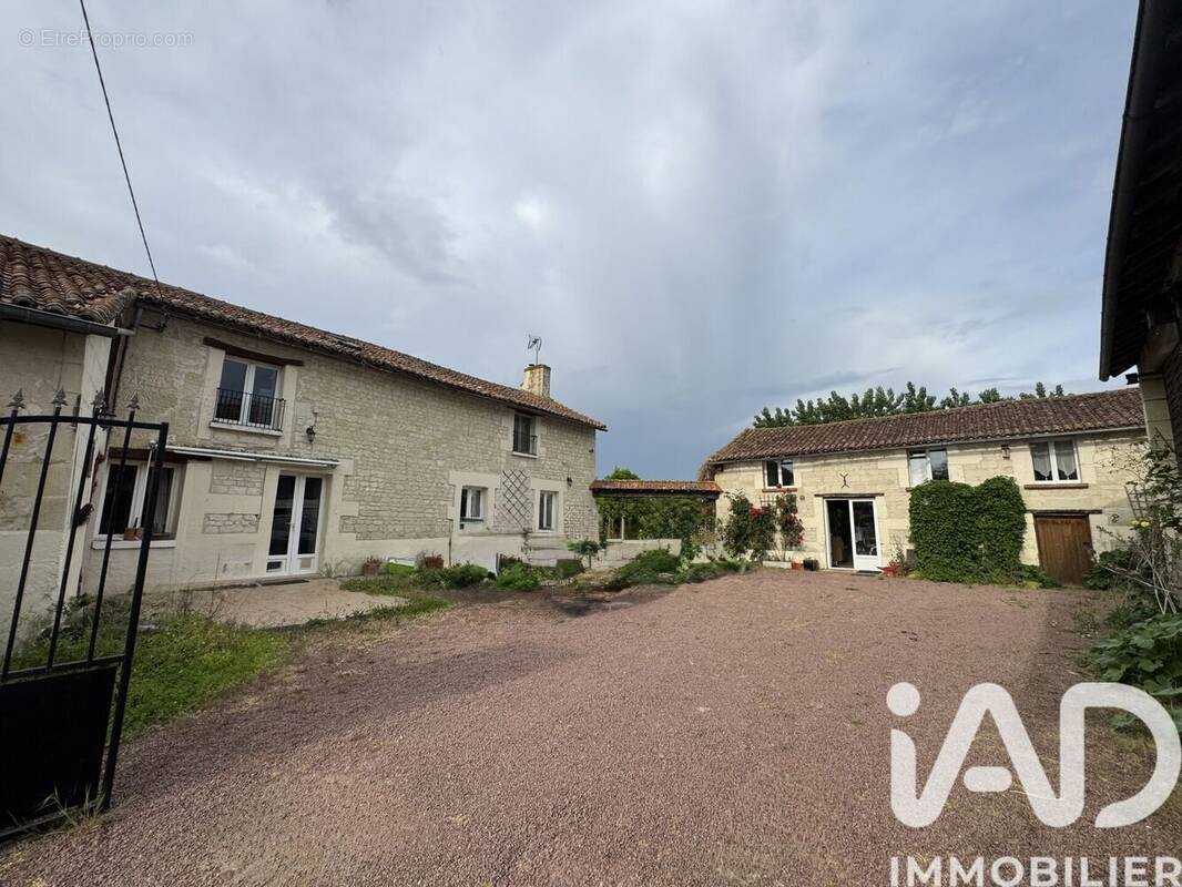 Photo 1 - Maison à BOURNAND