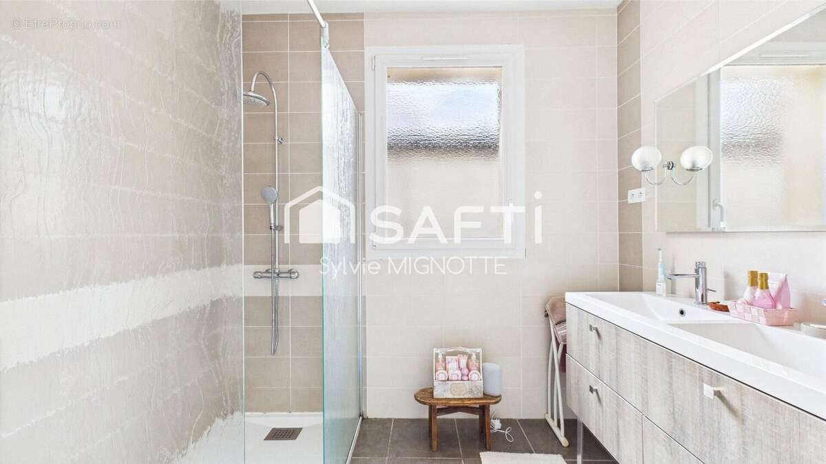 Photo 4 - Appartement à SURGERES