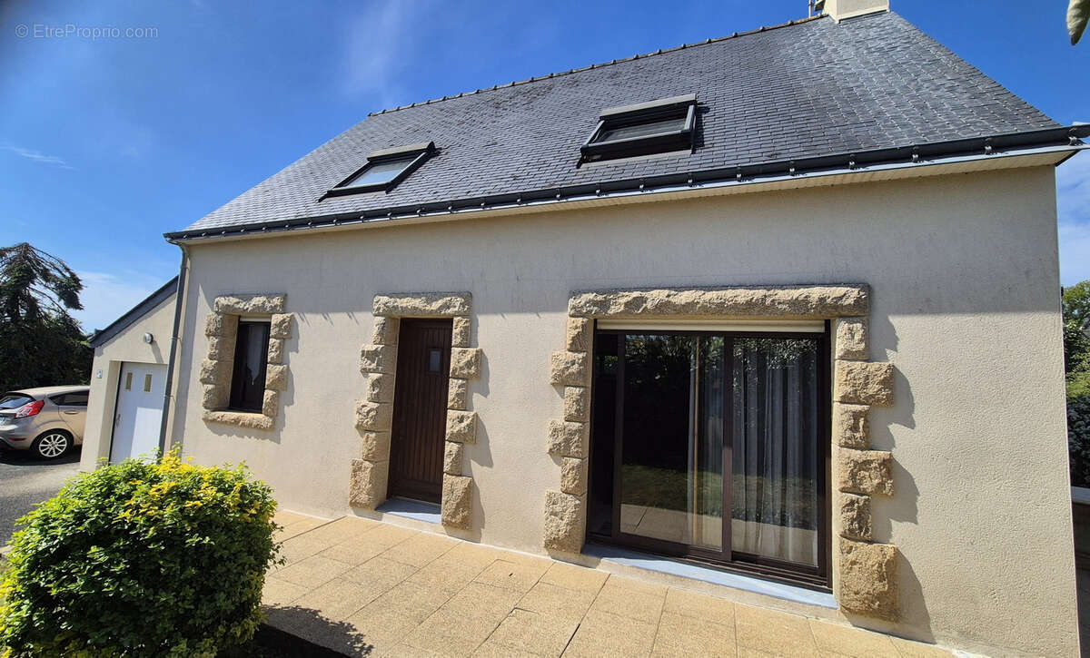 Maison à CLOHARS-CARNOET