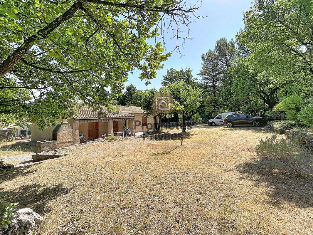 Villa T5 plain-pied 119 m², Terrain 1750 m², 4 chambres, Garage , Au calme , Saint-Maximin 83470 - photo 2