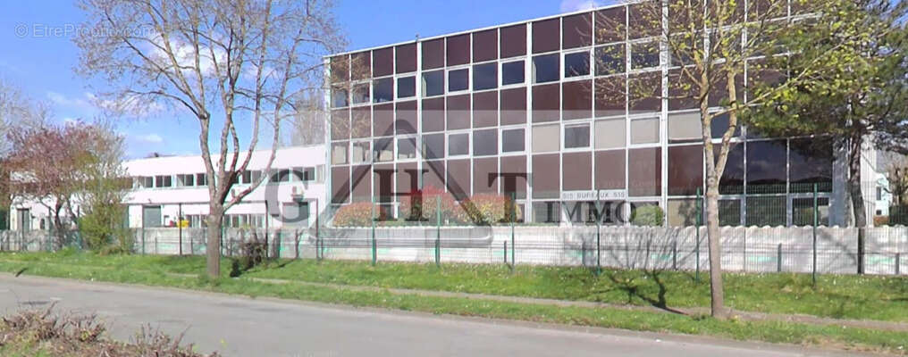Commerce à BUC
