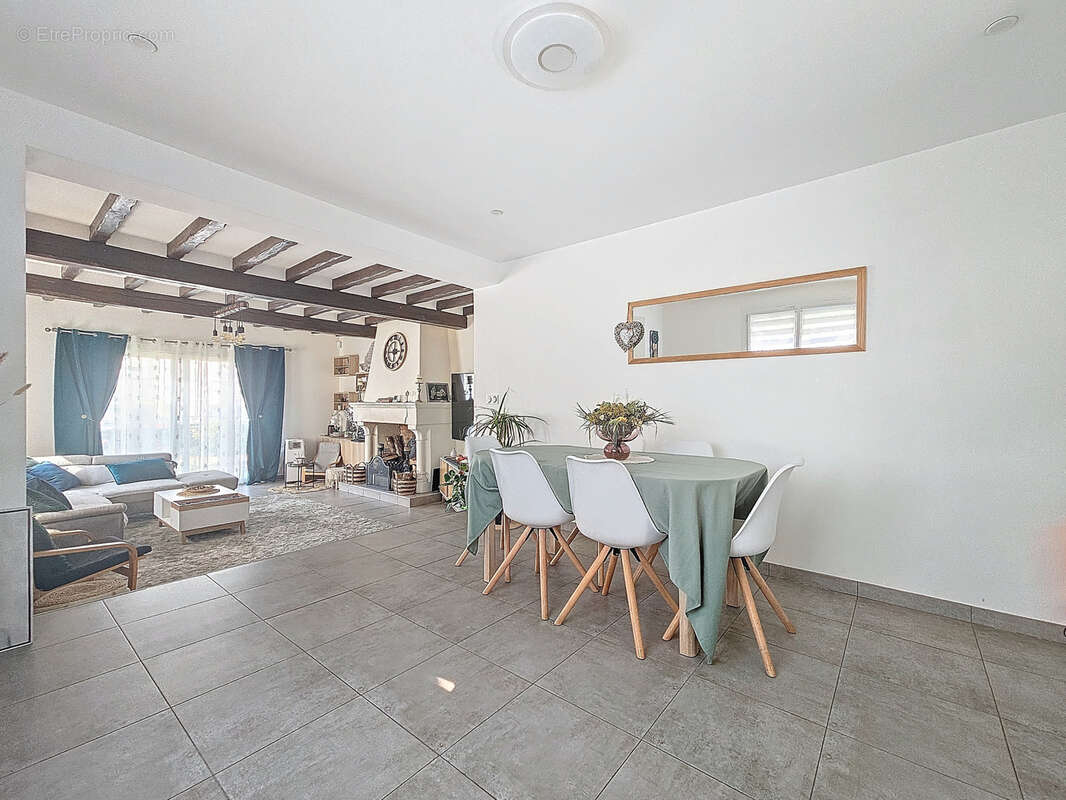 Maison à VILLEPARISIS