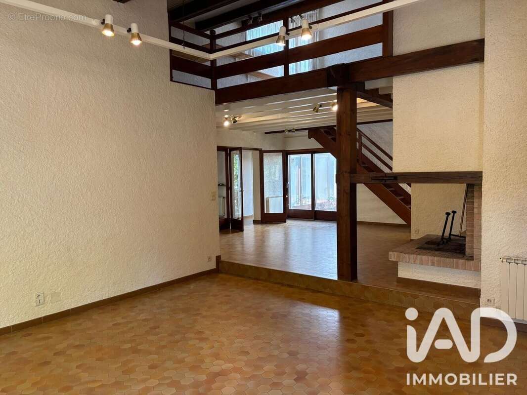 Maison 194 m² à Leguevin  - photo 7