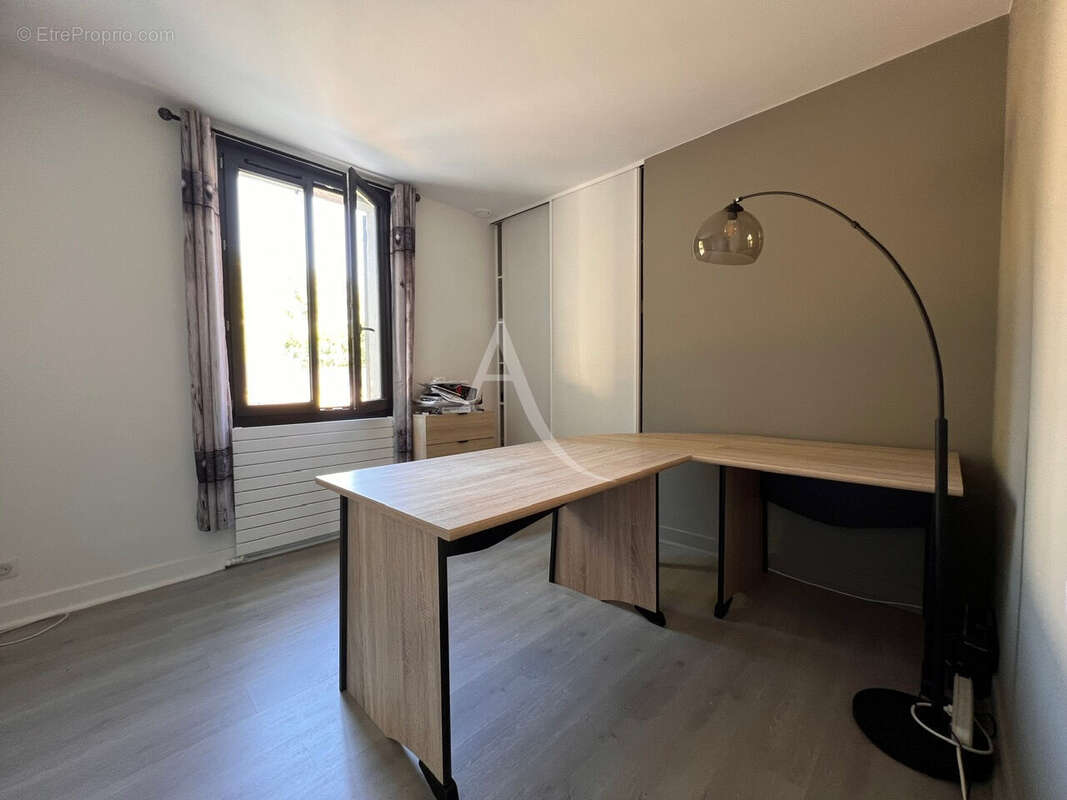 Maison à FUMEL