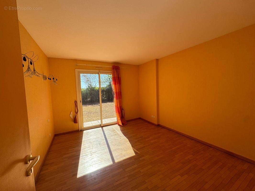 EXCLUSIVITÉ - PIBRAC Maison  6 pièce(s) 177m² - photo 6