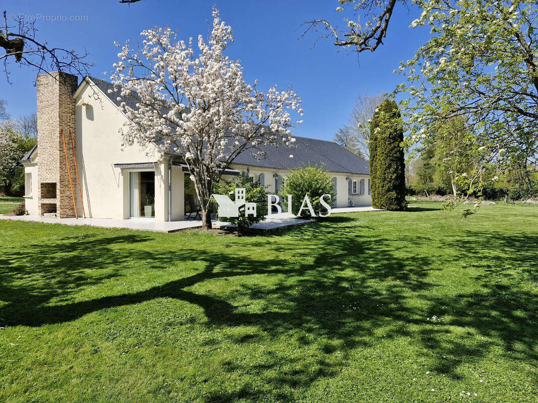 Maison à HEUDREVILLE-SUR-EURE
