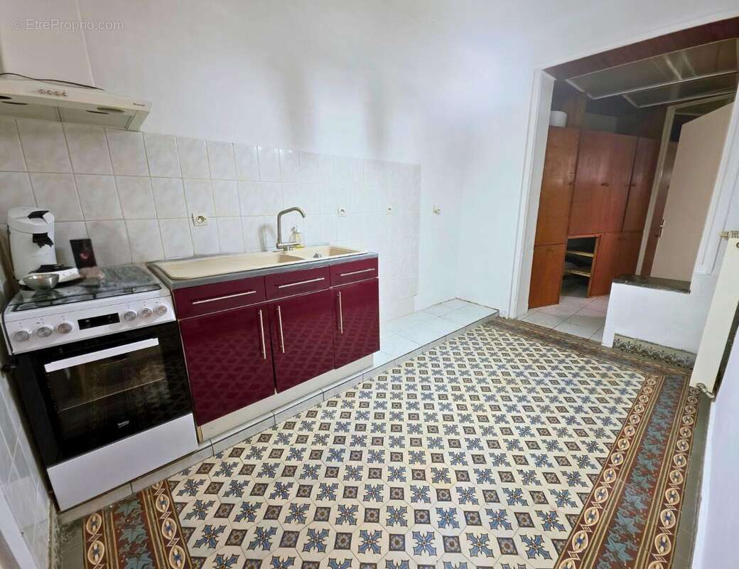Maison à FAMARS
