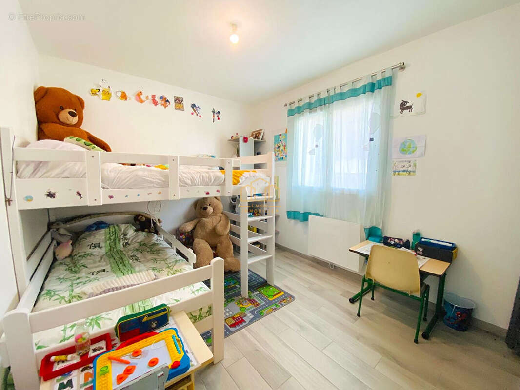 Maison à PARENTIS-EN-BORN