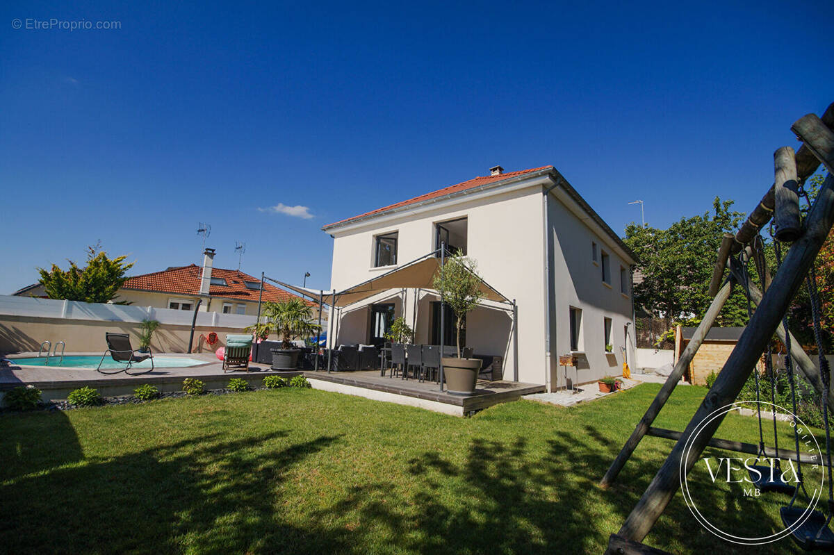 Maison à FONTAINE-LES-DIJON