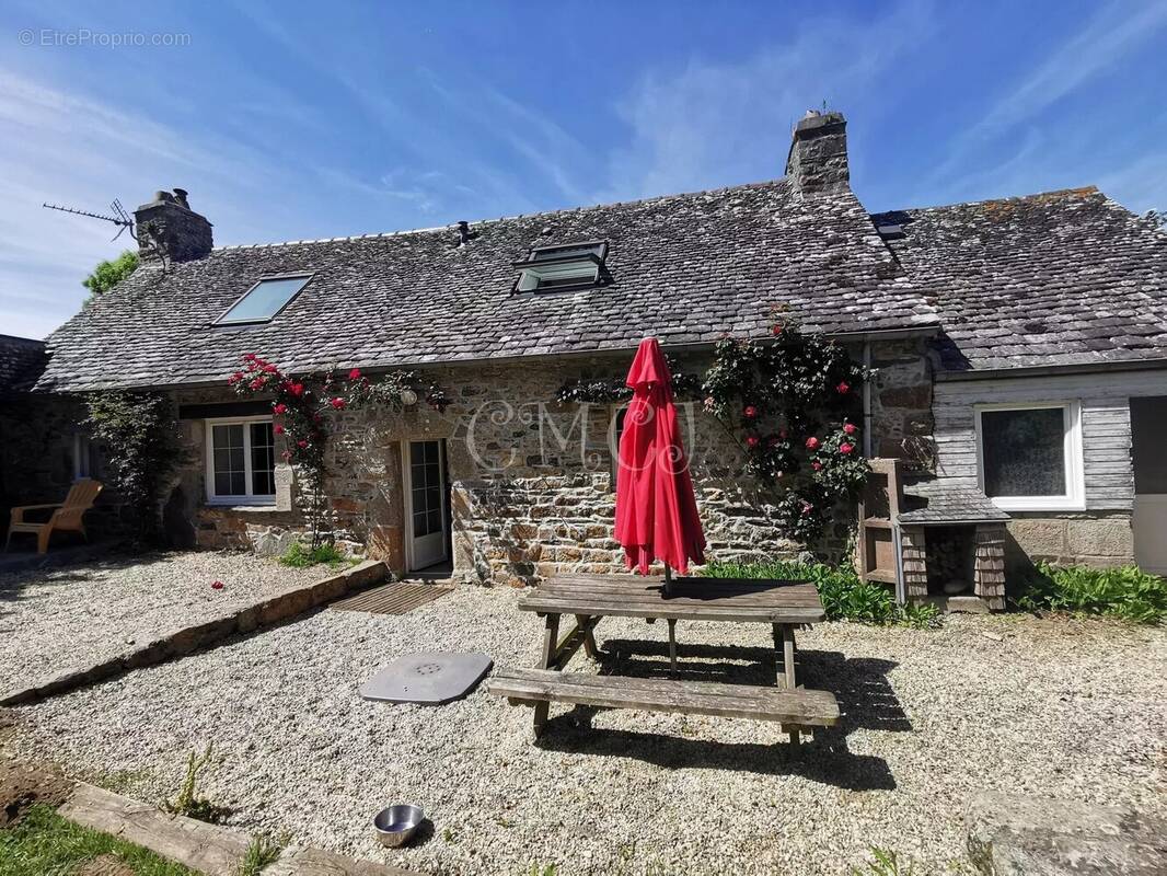 Maison à GUIMAEC