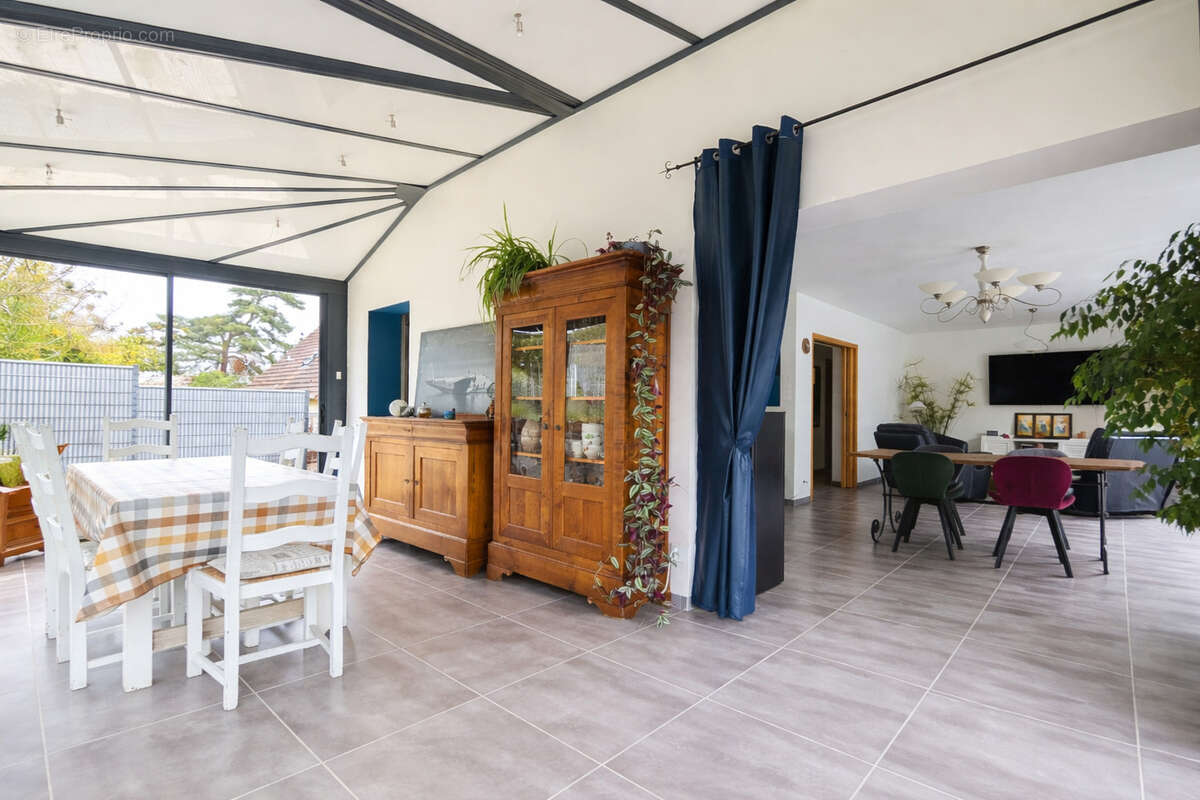 Maison à DOUVRES-LA-DELIVRANDE