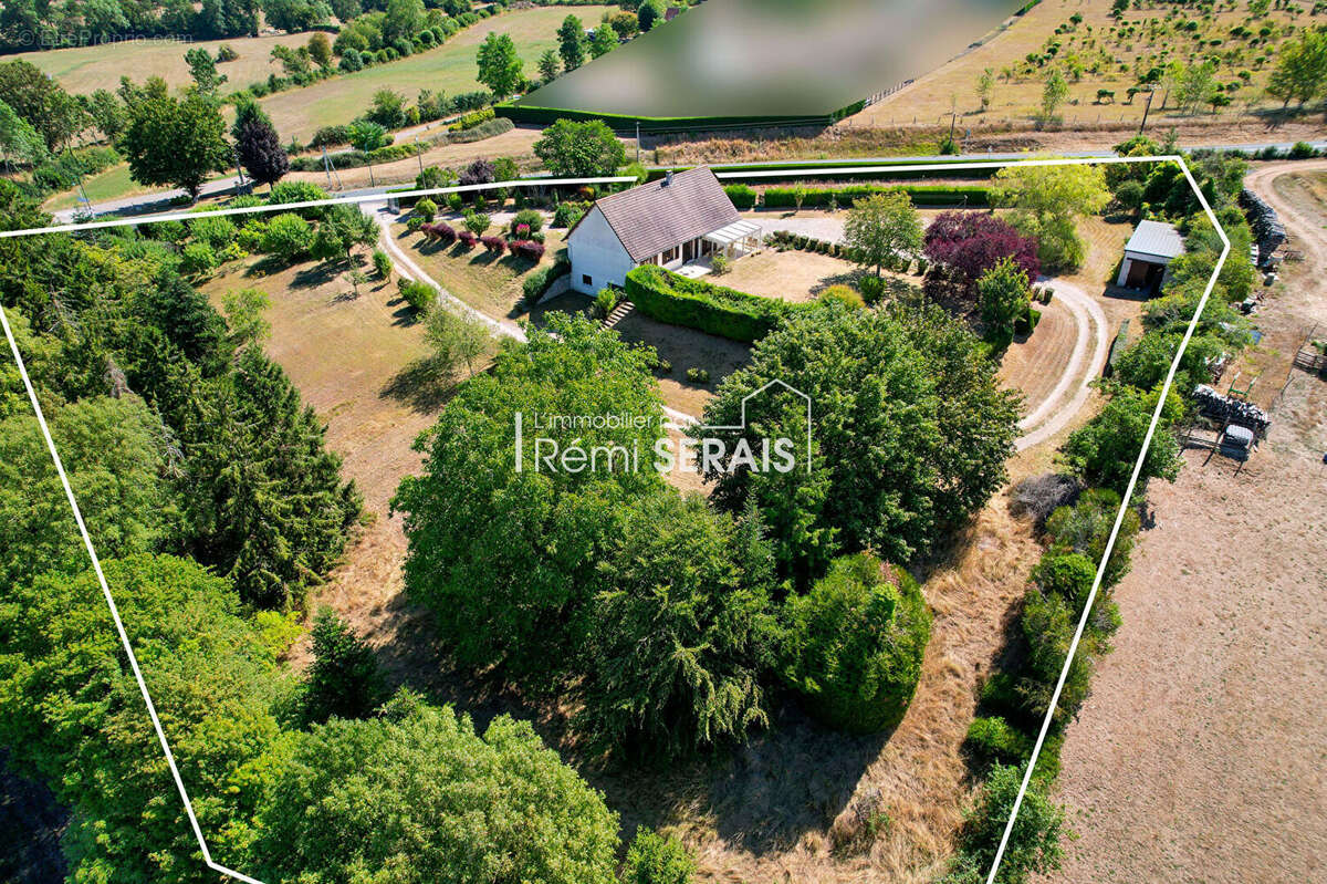 Pavillon de plain-pied avec sous-sol total, garage indépendant et aucun vis-à-vis ! - photo 17