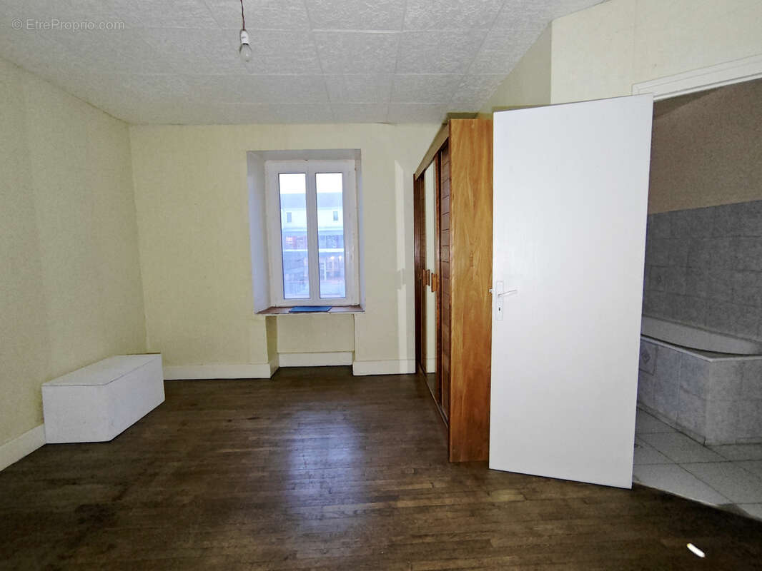 Maison à VAUCOULEURS