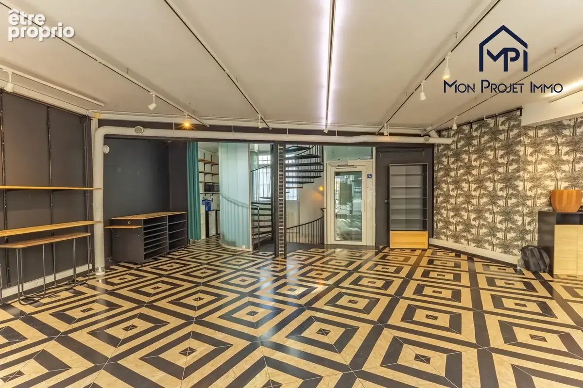 Commerce 207 m² à vendre à Laval (53000) - photo 3