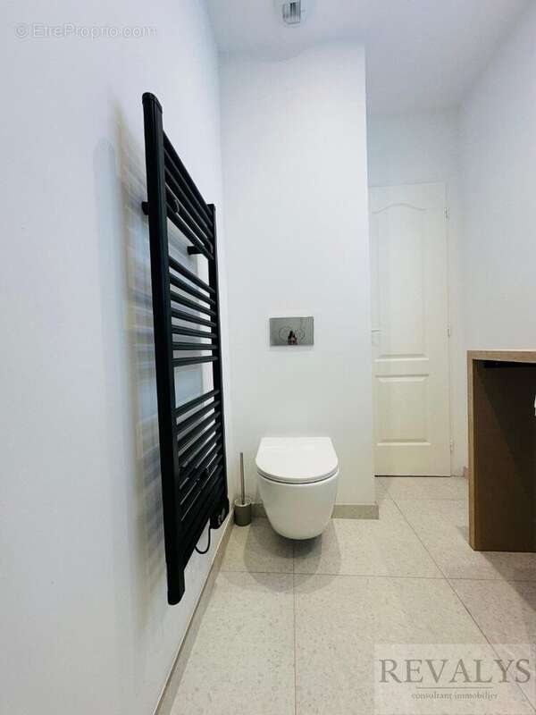 Côte d'Or,Dijon bel appartement T2 entièrement rénové - photo 8