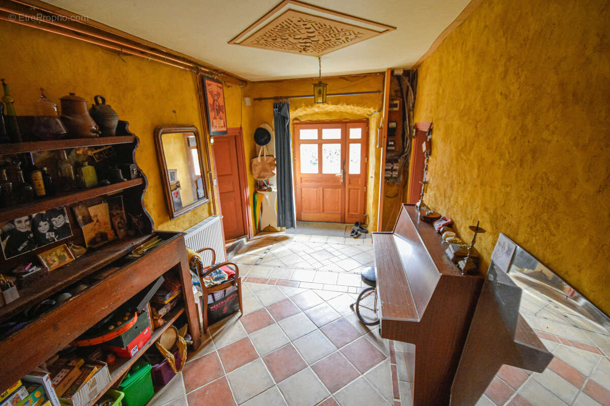 Maison à AUTRAC