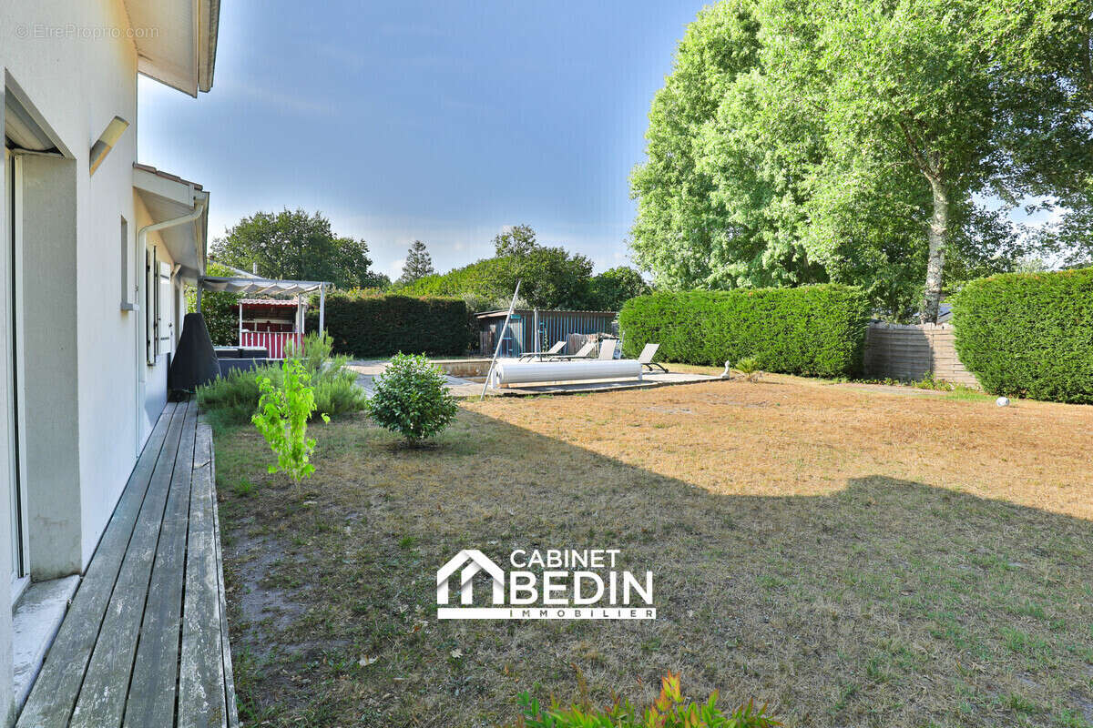 Maison 183 m² à Biganos  - photo 3