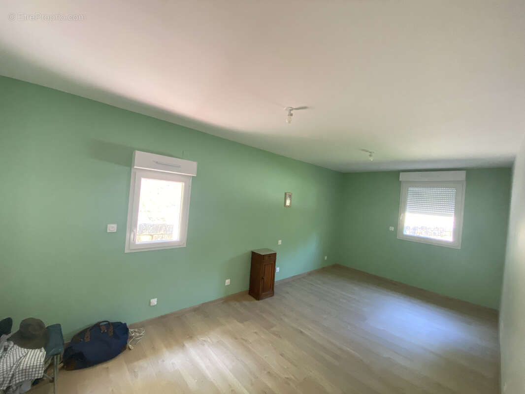 A 15 kms de limoux - villa avec piscine 174 m2 sur 5730 m2 , - photo 10