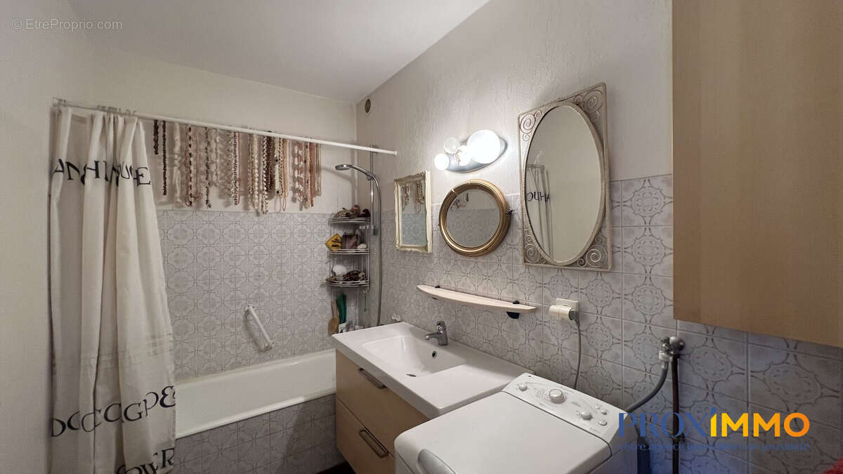 Appartement 84 m² à Voiron  - photo 8