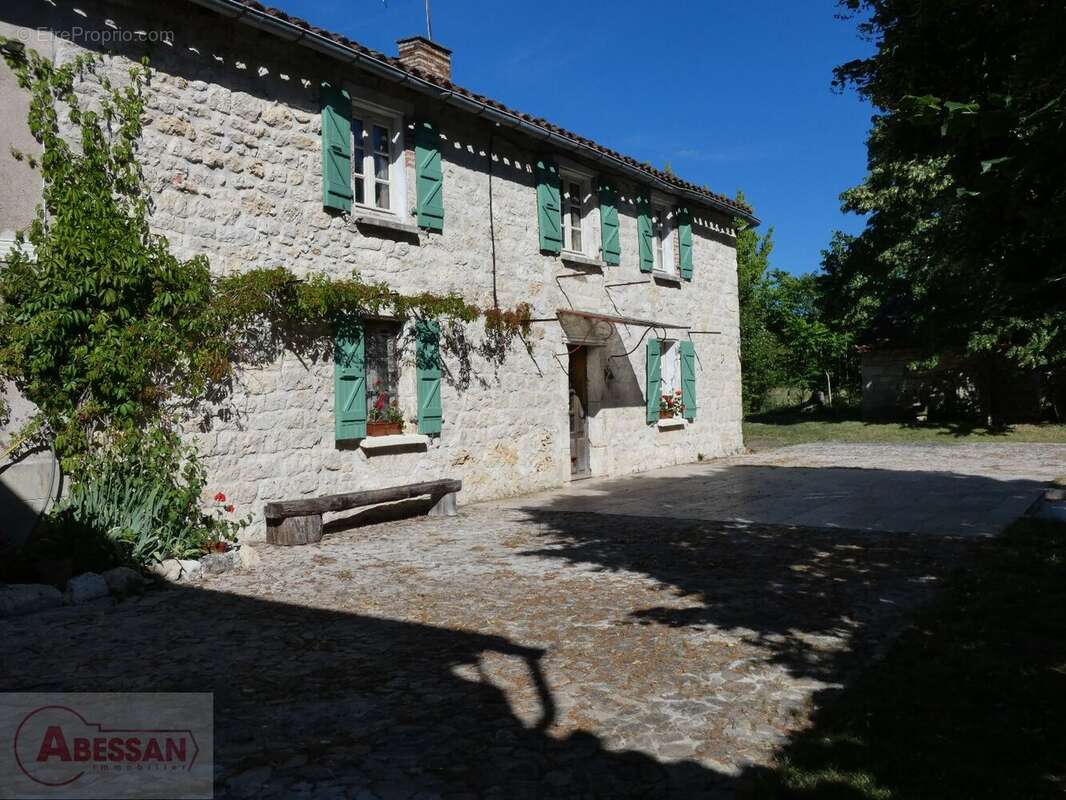 Maison à CORDES-SUR-CIEL