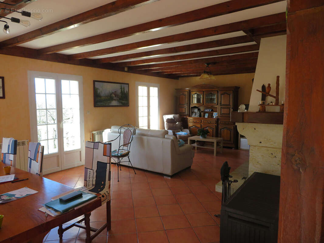 Maison à RABASTENS-DE-BIGORRE