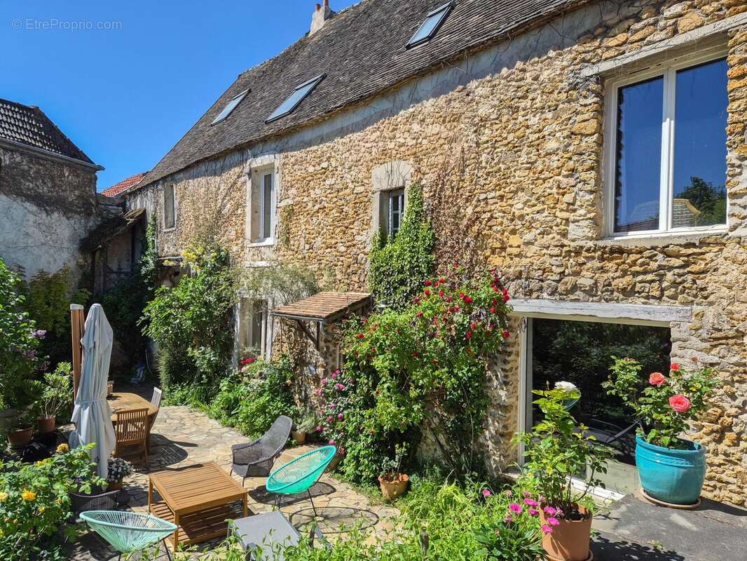 Maison à LEUVILLE-SUR-ORGE