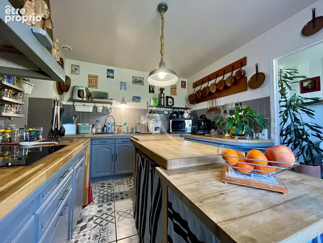 Maison familiale Tour-en-Sologne -130 m² avec terrain et dépendances - photo 8