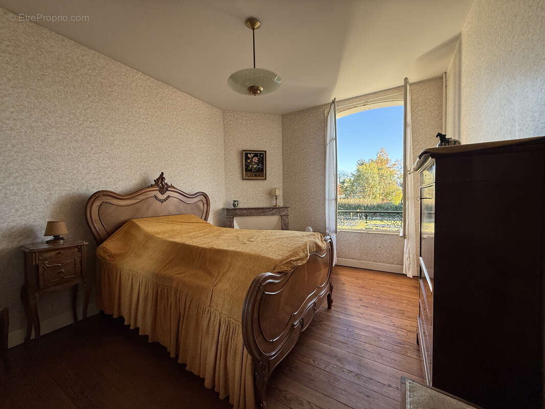 Maison à BOEIL-BEZING