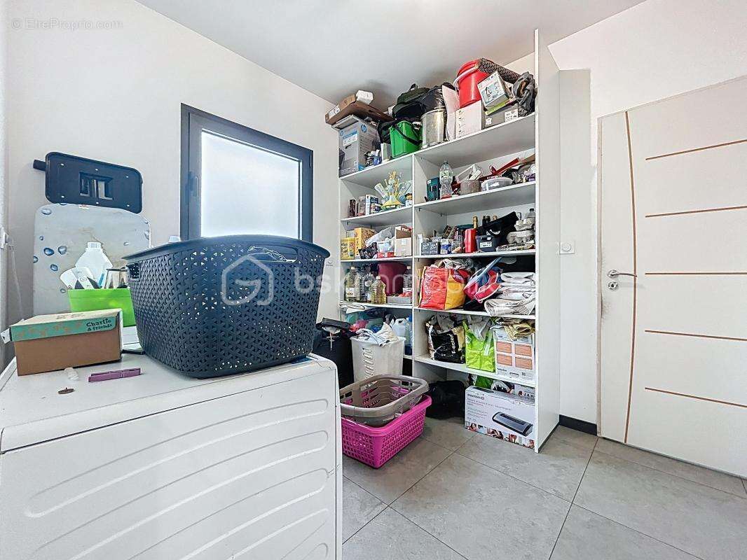 Maison à CUBZAC-LES-PONTS