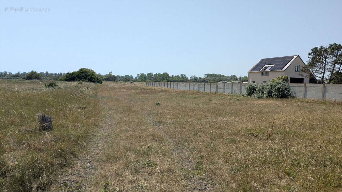 Terrain à SAINTE-MERE-EGLISE